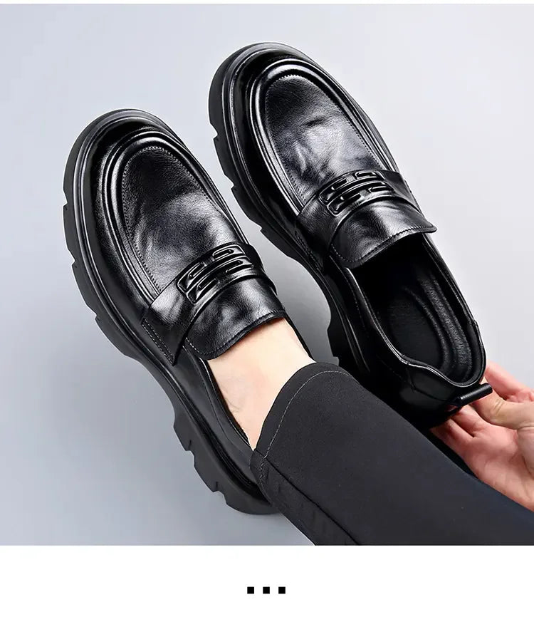 Mocasines de cuero para hombre con barra metálica, suela antideslizante