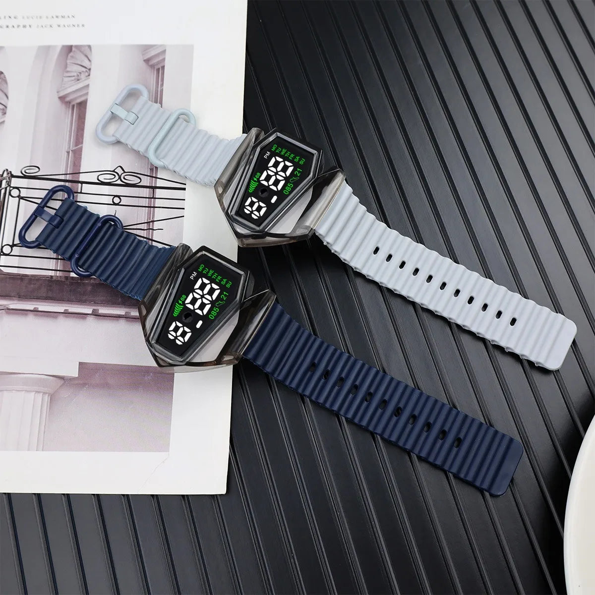 Reloj Digital Deportivo LED Táctil para Niños