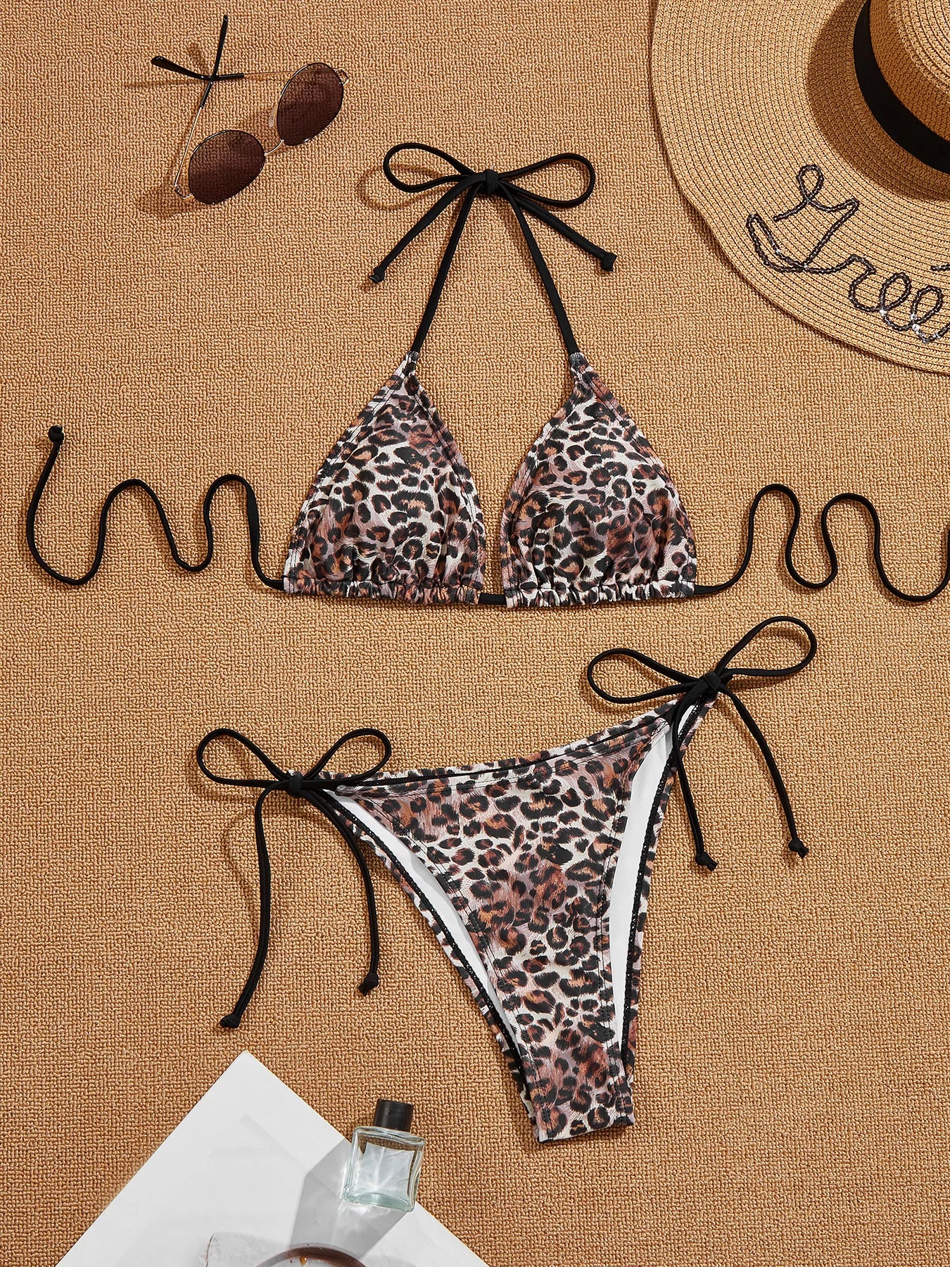 Bikini elegante con estampado de leopardo y espalda descubierta para mujer, traje de baño europeo y americano, diseño sexy, ropa de playa de verano