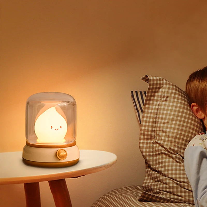 Luz nocturna con forma de vela, bonita lámpara de llama, luz decorativa LED de escritorio, luz nocturna recargable por USB, regalo creativo para dormitorio para niños