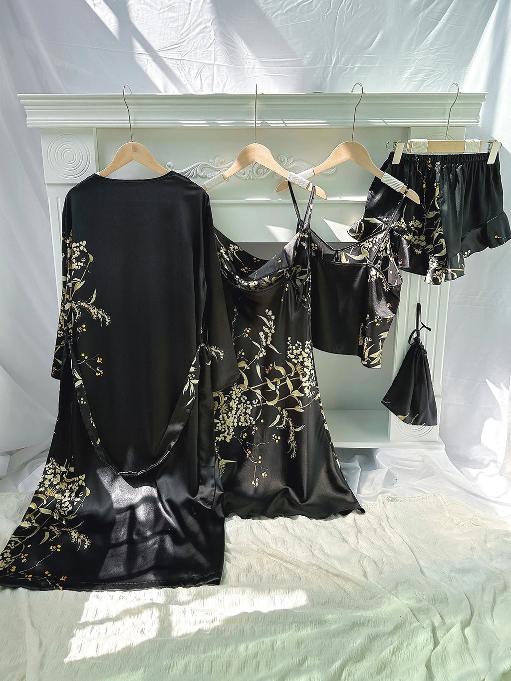 Conjunto de Pijama 5 Piezas con Estampado Floral para Mujer