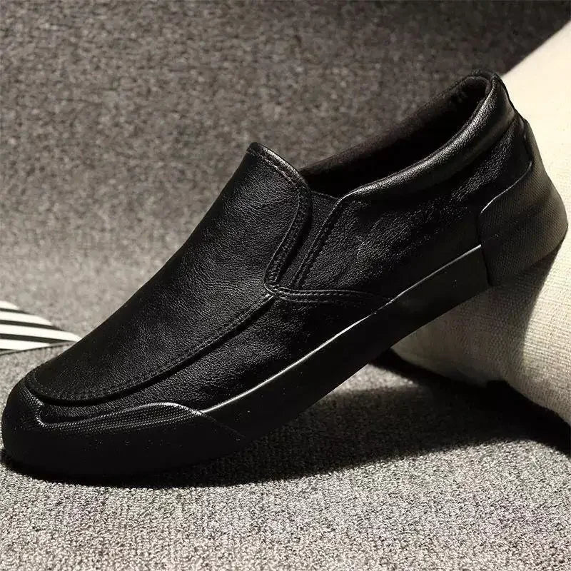 Nuevo en zapatos informales para hombre, sin cordones, talla 45, liquidación barata, elegantes, tendencia 20225, zapatos de cuero elegantes para hombre, clásicos y originales