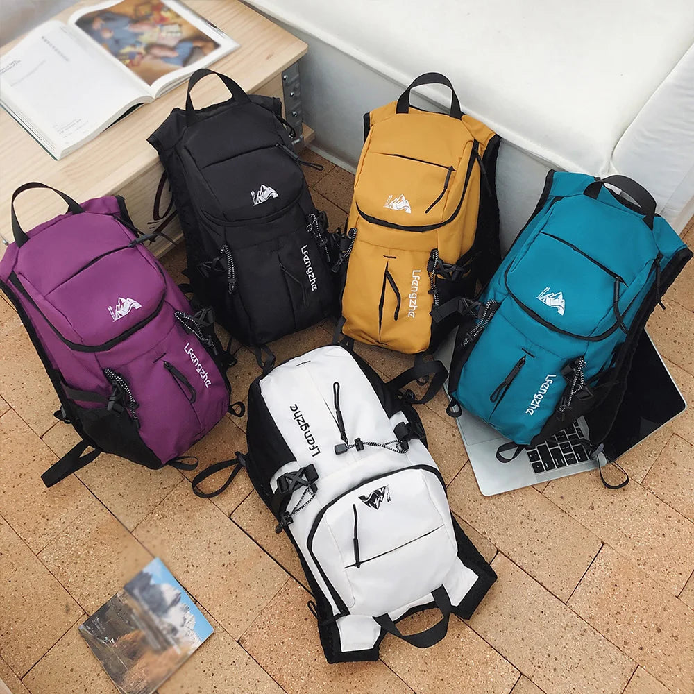 Mini Mochila para Senderismo con Diseño de Montaña