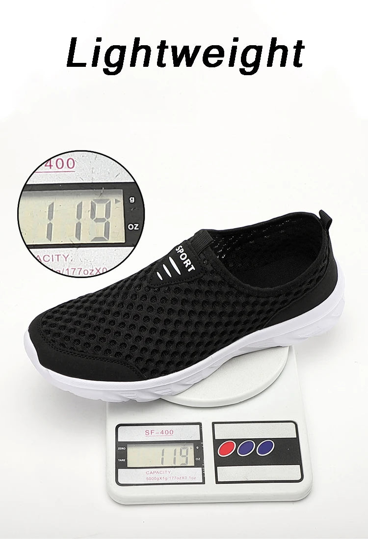 Zapatillas informales transpirables para hombre, zapatos informales ligeros antideslizantes para exteriores, mocasines planos suaves para caminar y trotar, novedad de 2024
