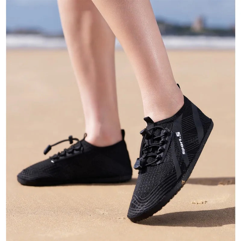 2025 nuevos zapatos acuáticos para hombre, zapatos de agua Unisex antideslizantes flexibles, zapatillas de playa para hombre de secado rápido, zapatillas informales para parejas al aire libre