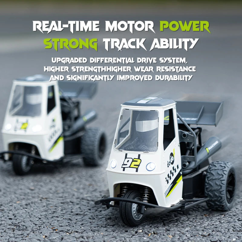 Moto RC de Tres Ruedas con Luces y Spray, Control 2.4G para Niños