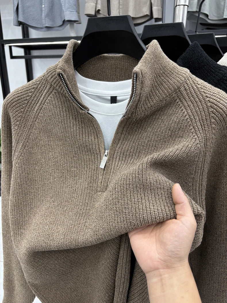 Suéter Masculino con Media Cremallera y Cuello Alto | Estilo Coreano