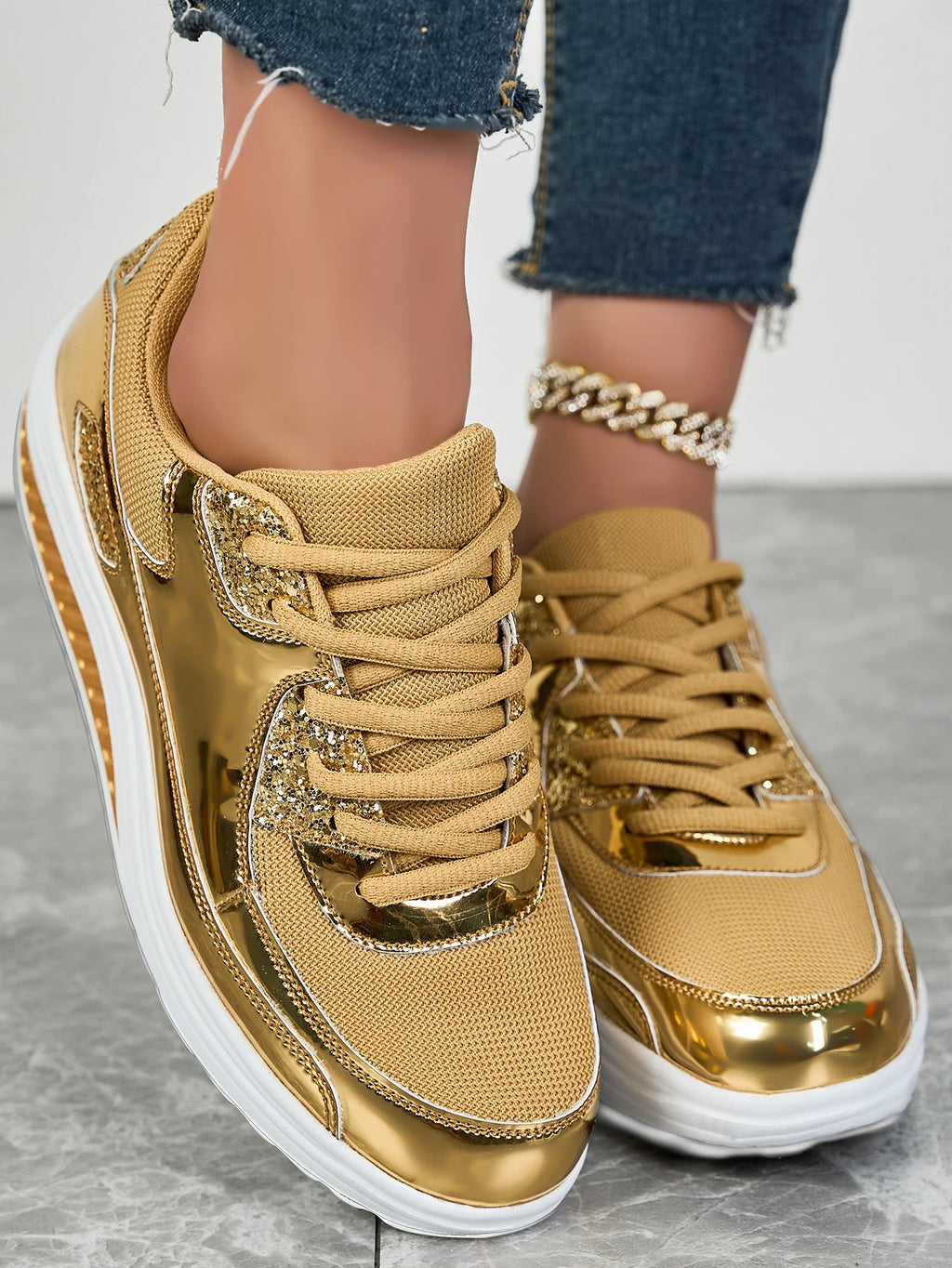 Zapatos deportivos de malla plana para mujer, calzado deportivo cómodo y transpirable con cordones, a la moda, para primavera y otoño
