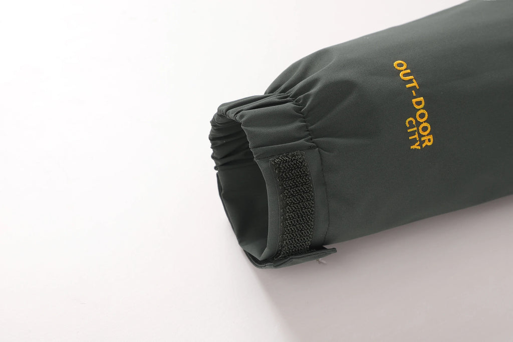 Chaqueta repelente al agua para hombre, para primavera y otoño, resistente al viento y al desgaste, con capucha desmontable, adecuada para actividades al aire libre como camping, pesca, montañismo y senderismo.
