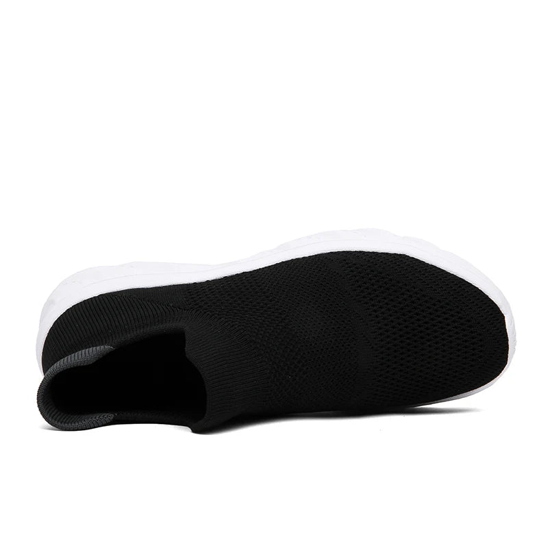 Zapatos informales transpirables para hombre, zapatos vulcanizados sin cordones, zapatillas informales ligeras para hombre, zapatos planos antideslizantes suaves, mocasines para exteriores
