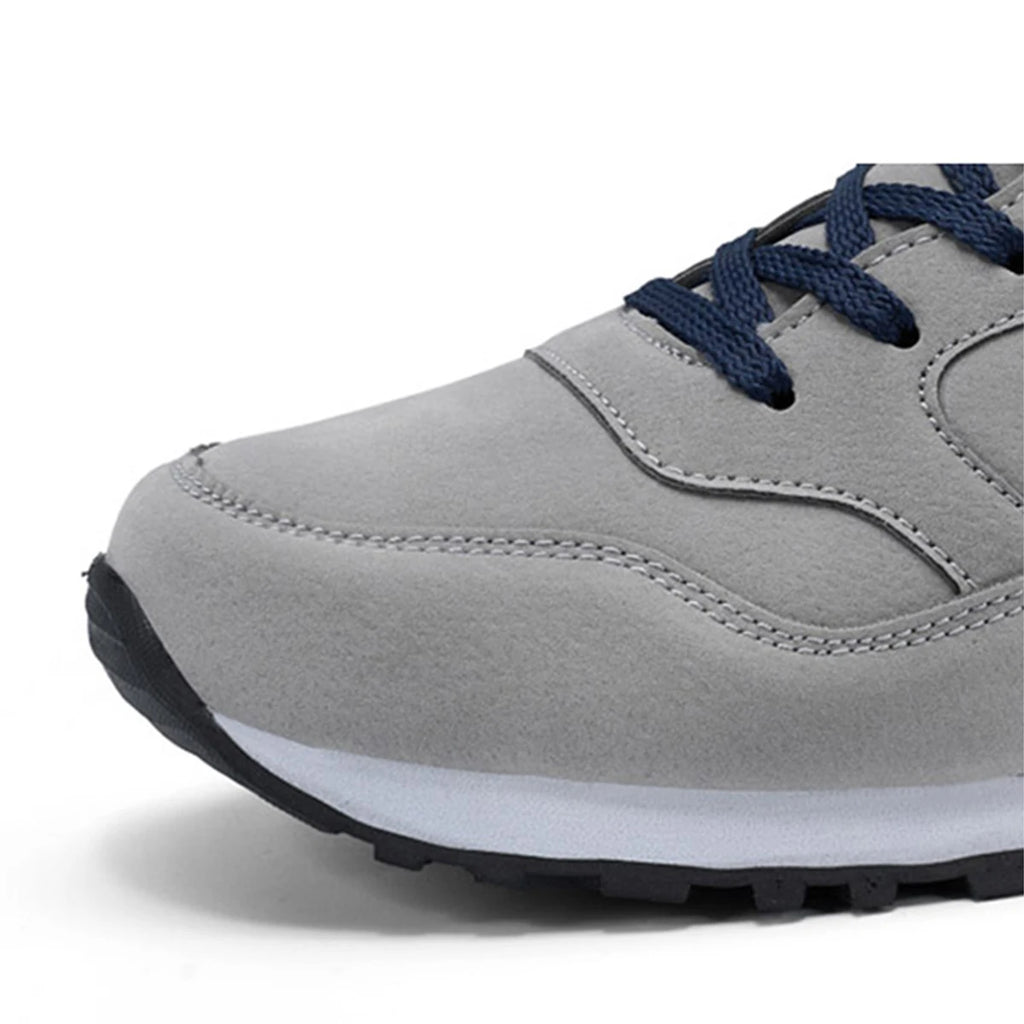 Nuevas de cuero, zapatos para correr para hombre, zapatillas Unisex cálidas de invierno, zapatos ligeros para caminar para mujer, zapatos deportivos de plantilla suave con cordones 37-47