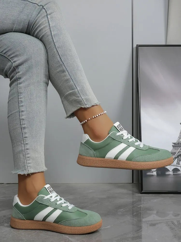 Zapatillas ligeras y cómodas para mujer, zapatos deportivos con cordones a rayas a la moda, zapatillas informales transpirables verdes de talla grande