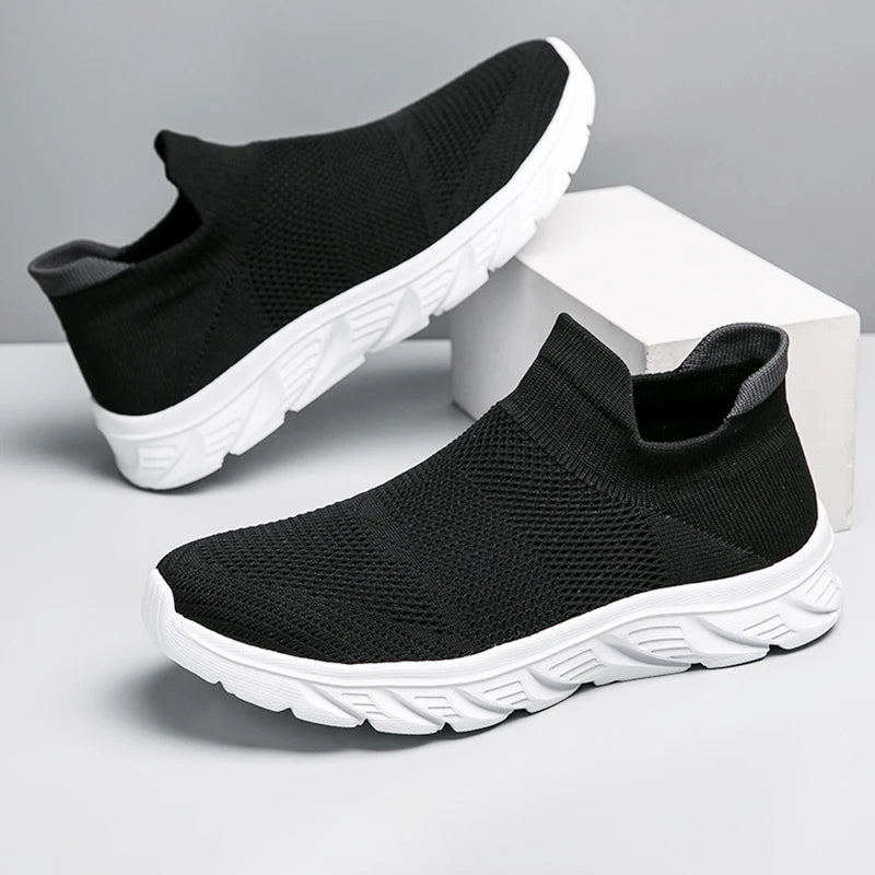 Zapatos informales transpirables para hombre, zapatos vulcanizados sin cordones, zapatillas informales ligeras para hombre, zapatos planos antideslizantes suaves, mocasines para exteriores