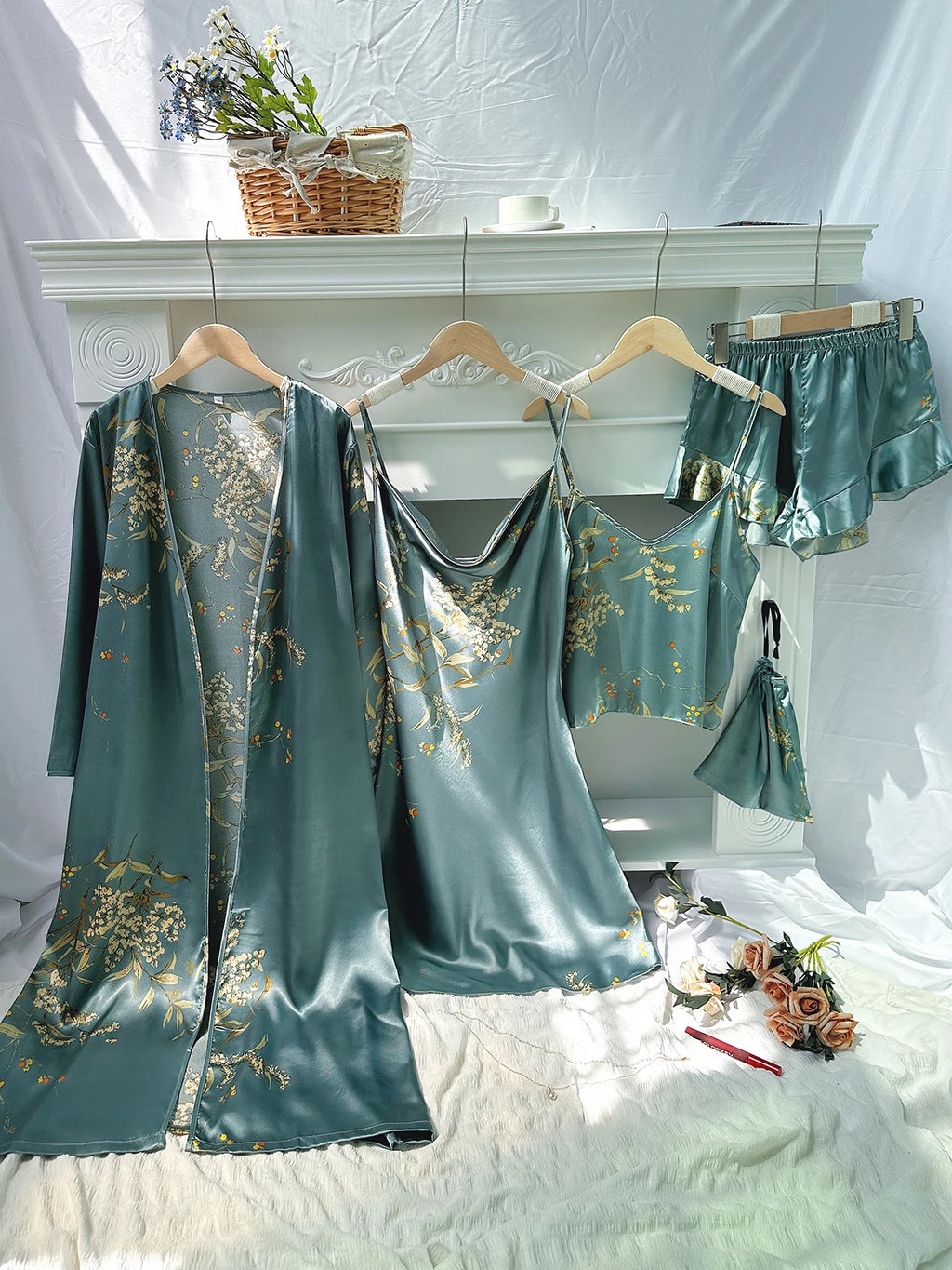 Conjunto de Pijama 5 Piezas con Estampado Floral para Mujer