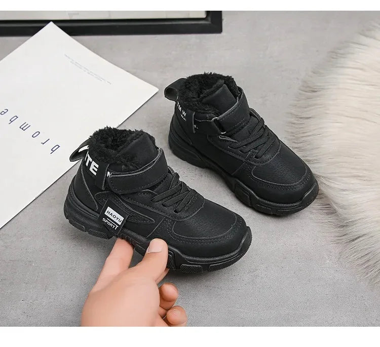 2025 nuevas botas de invierno para niños, además de Cachemira, botas de nieve gruesas y cálidas, botas antideslizantes de moda para niñas, zapatos para estudiantes al aire libre