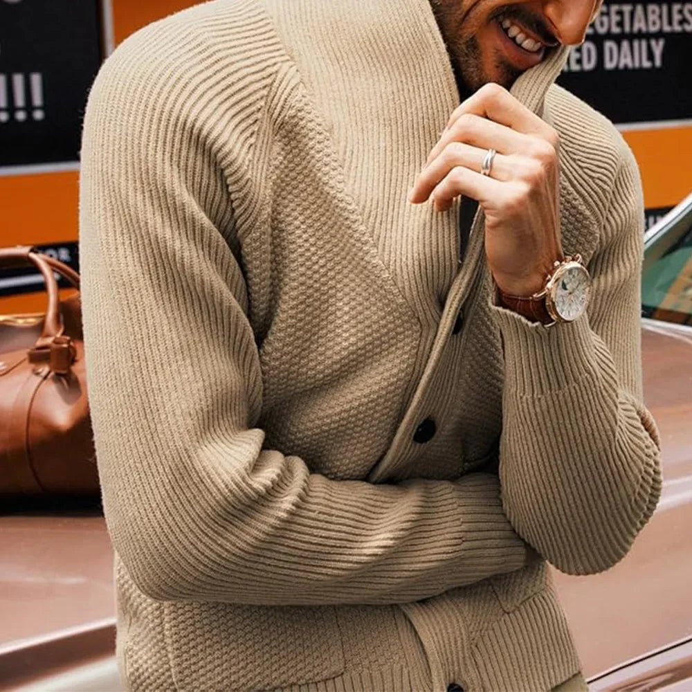 2025 Jersey nuevo de punto para hombre, cárdigan de manga larga con cuello abotonado y bolsillo, suéter informal de invierno para hombre