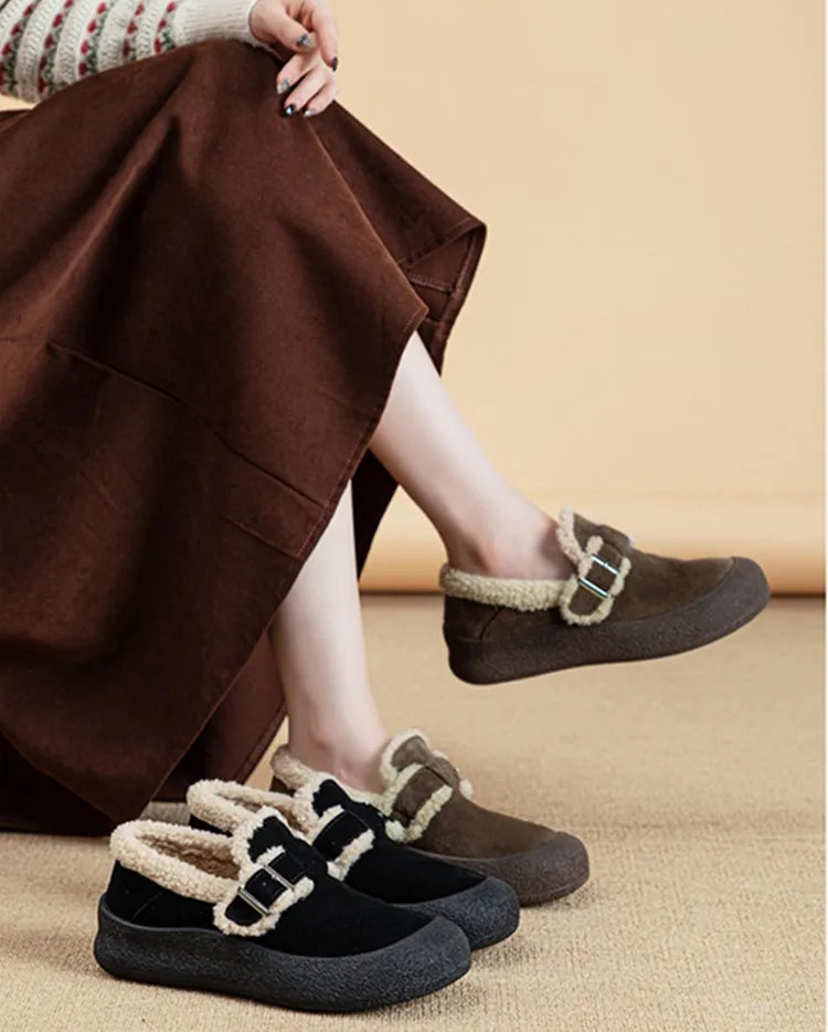 Zapatillas de Cuero con Forro de Terciopelo para Mujer - Talle Grande