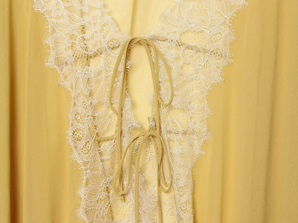 Blusa Elegante con Encaje y Manga Larga para Mujer