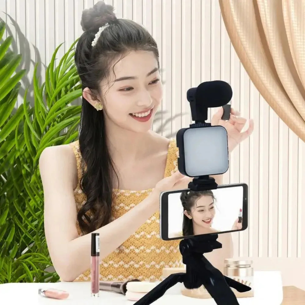 Kit de vlogging para teléfono inteligente con trípode, soporte para teléfono, Mini micrófono, luz de relleno LED, arrancador para TikTok, transmisión en vivo, vídeo, YouTube