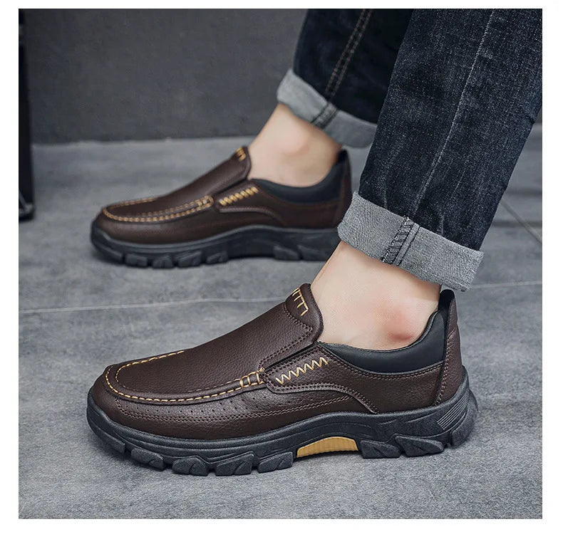 Nuevos zapatos informales para hombre de primavera y otoño, zapatos británicos para papá de mediana edad, zapatos de cuero de negocios a la moda