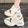 Zapatos deportivos ligeros de suela gruesa para mujer, calzado informal blanco nuevo para primavera y otoño, zapatos con suela gruesa y aumento de altura