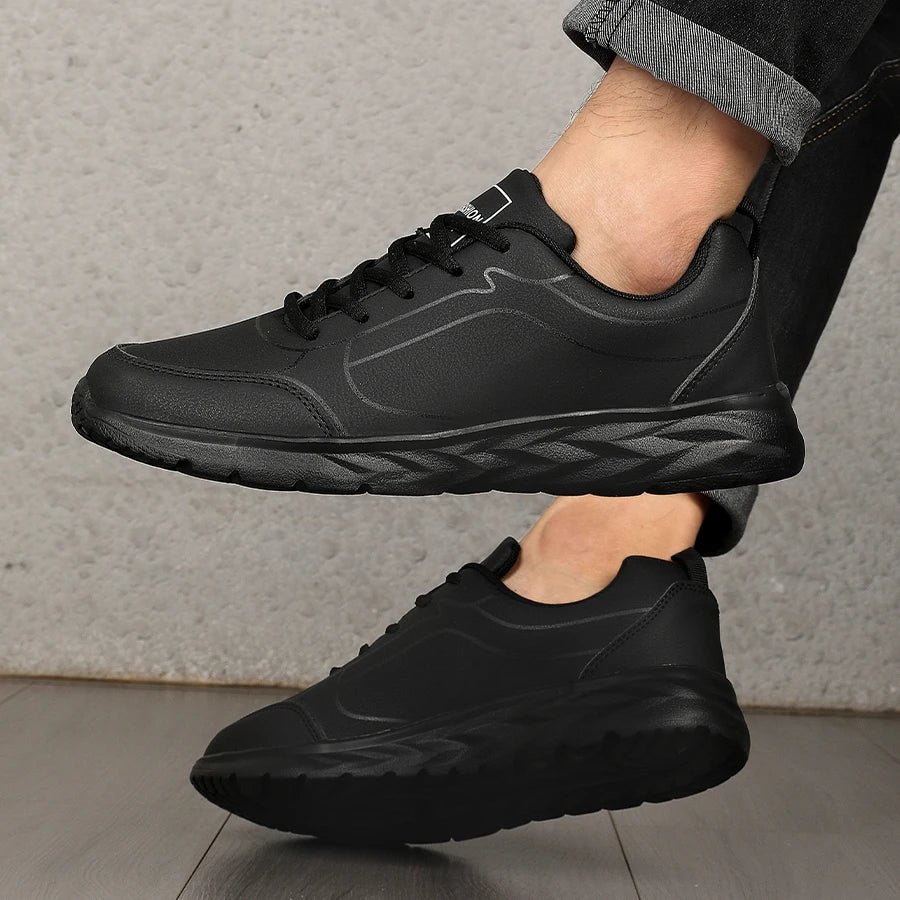 Zapatos para correr a la moda para hombre, zapatillas cálidas de invierno para hombre, zapatos antideslizantes para caminar para hombre, zapatos informales de cuero con cordones suaves 39-47 2024
