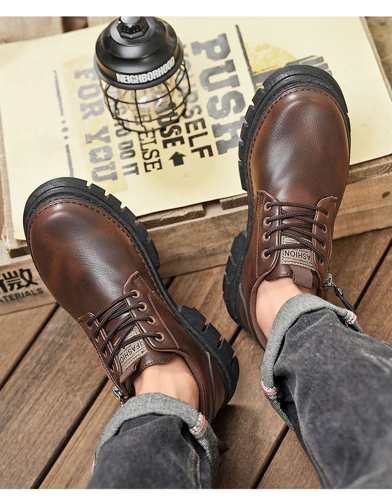 Zapatos informales para hombre, calzado cómodo para trabajo hecho a mano en las cuatro estaciones, zapatos de trabajo al aire libre, moda Joker, zapatos de marea juvenil, zapatos de cuero para fiesta de negocios