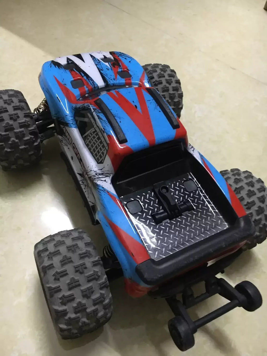 Auto RC MJX Hyper Go 1/16 Sin Escobillas 3S 4WD Alta Velocidad