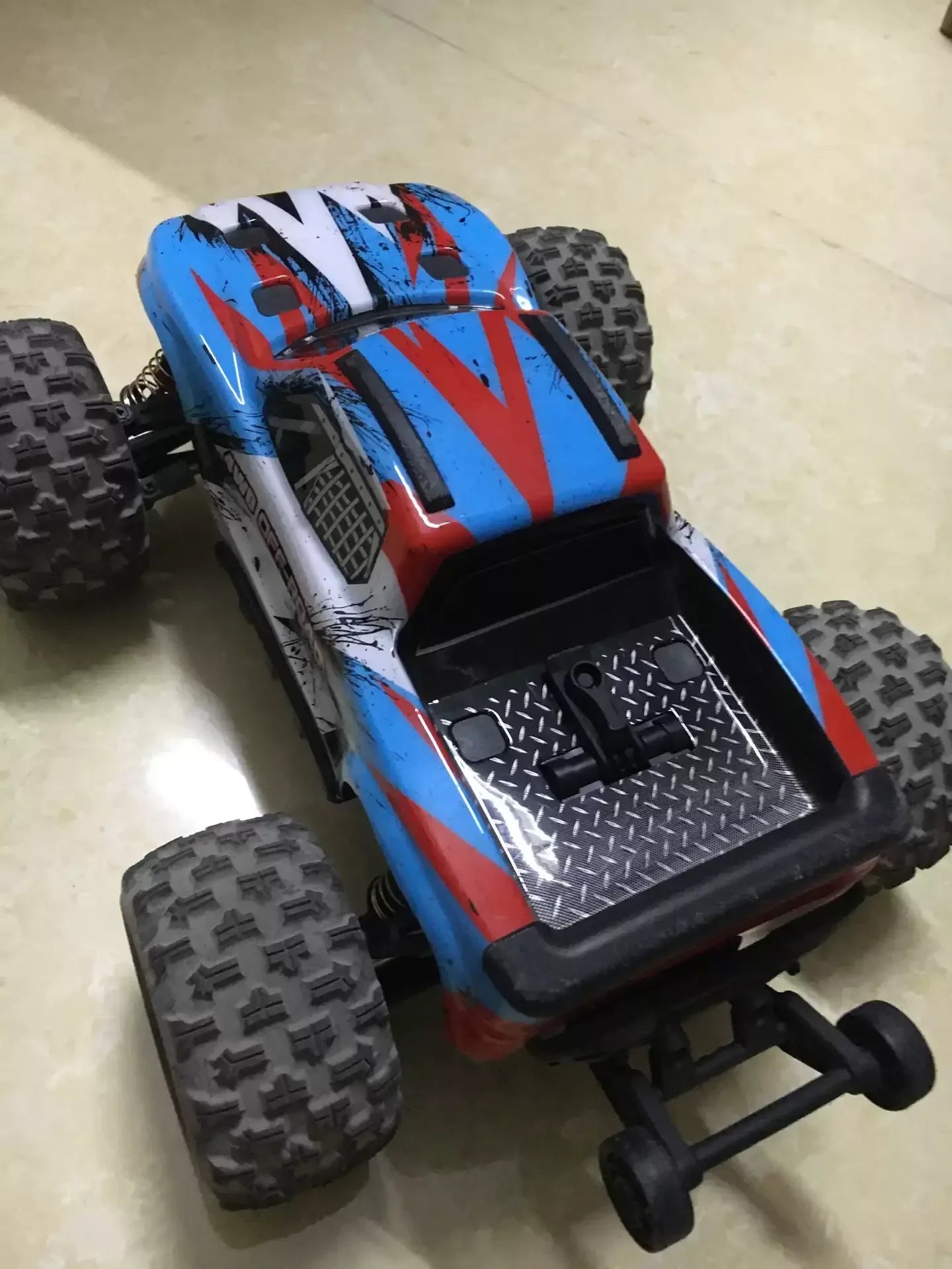 Auto RC MJX Hyper Go 1/16 Sin Escobillas 3S 4WD Alta Velocidad
