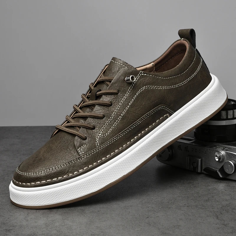 Zapatos de cuero genuino para hombre de marca, cómodas plantillas de suela blanda, zapatos Oxford informales para hombre, calzado deportivo para exteriores