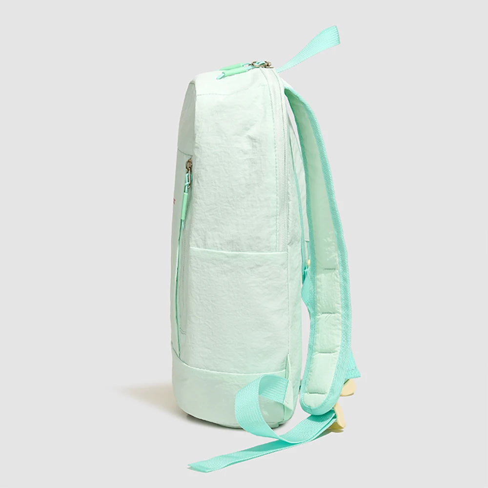 Mochila Pequeña y Ligera para Exteriores con Hebilla de Pecho, Mochila Espaciosa de Nailon, Bolso Resistente para Viajes de Fin de Semana y Vida Universitaria