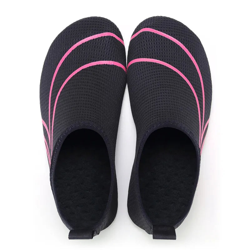 Zapatos acuáticos de secado rápido para hombre, zapatos de playa ligeros de verano para mujer, zapatos de agua suaves para parejas, zapatillas informales flexibles antideslizantes