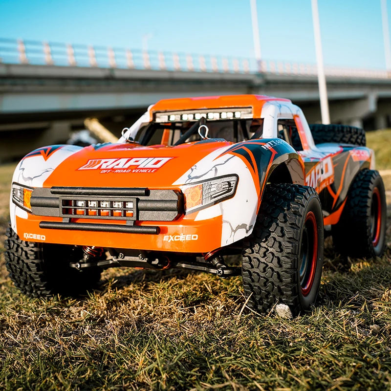 Coche RC Desierto Q130 1/14 4WD Alta Velocidad