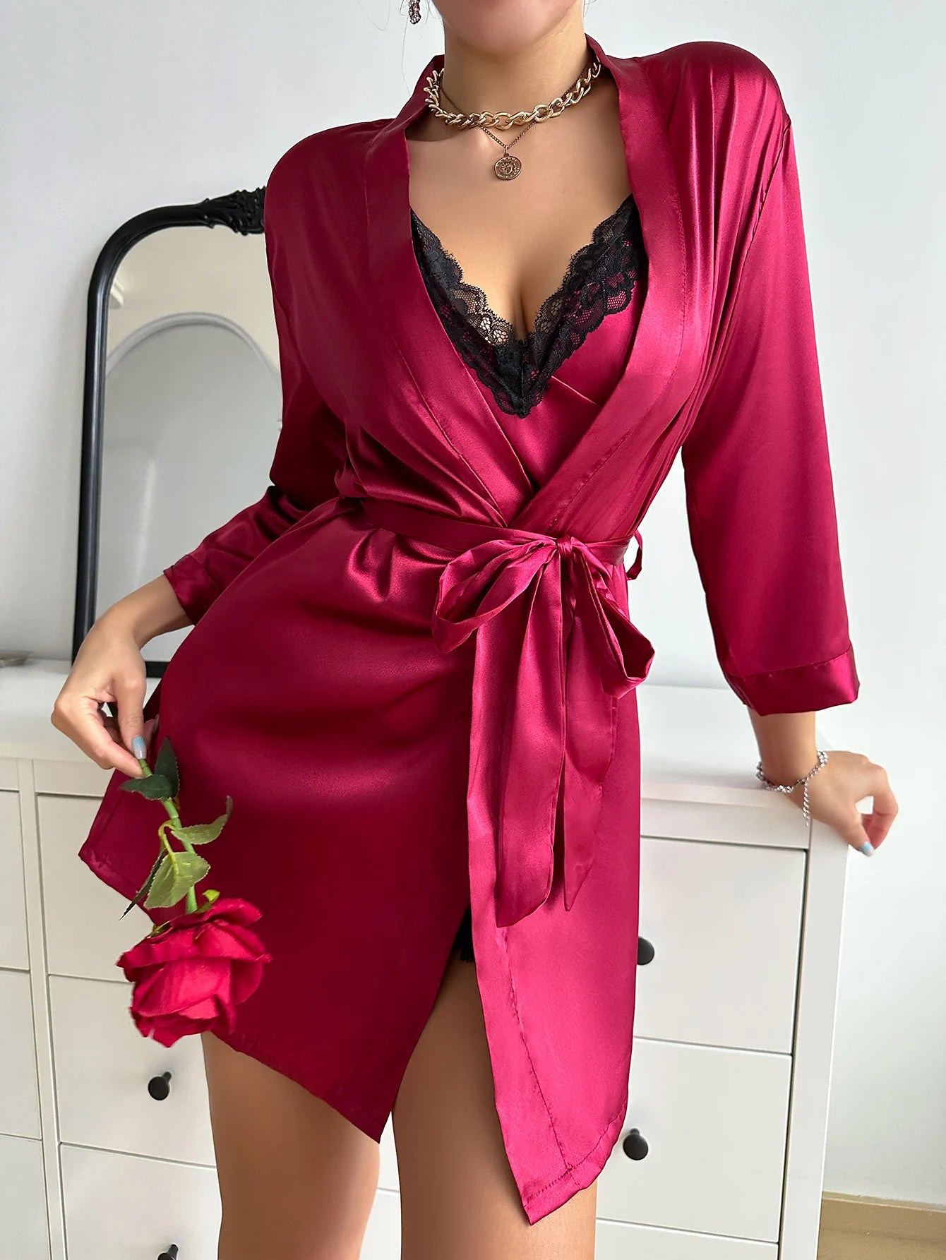 Conjunto de Pijama de Satén para Mujer | Bata y Vestido