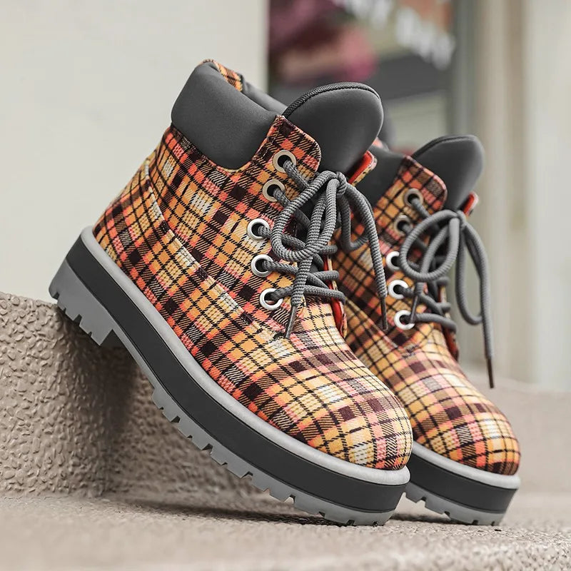 Botas de tobillo a cuadros para hombre con cordones y suela antideslizante