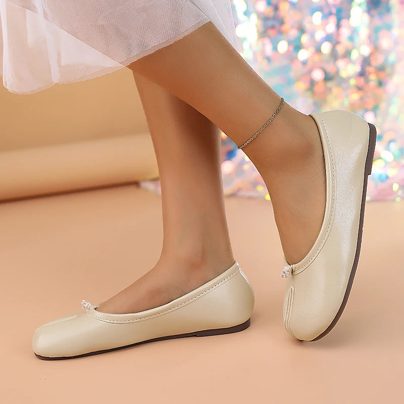 2025 Mocasines separadores de dedos de cuero para mujer, zapatos planos, cómodos, transpirables, informales