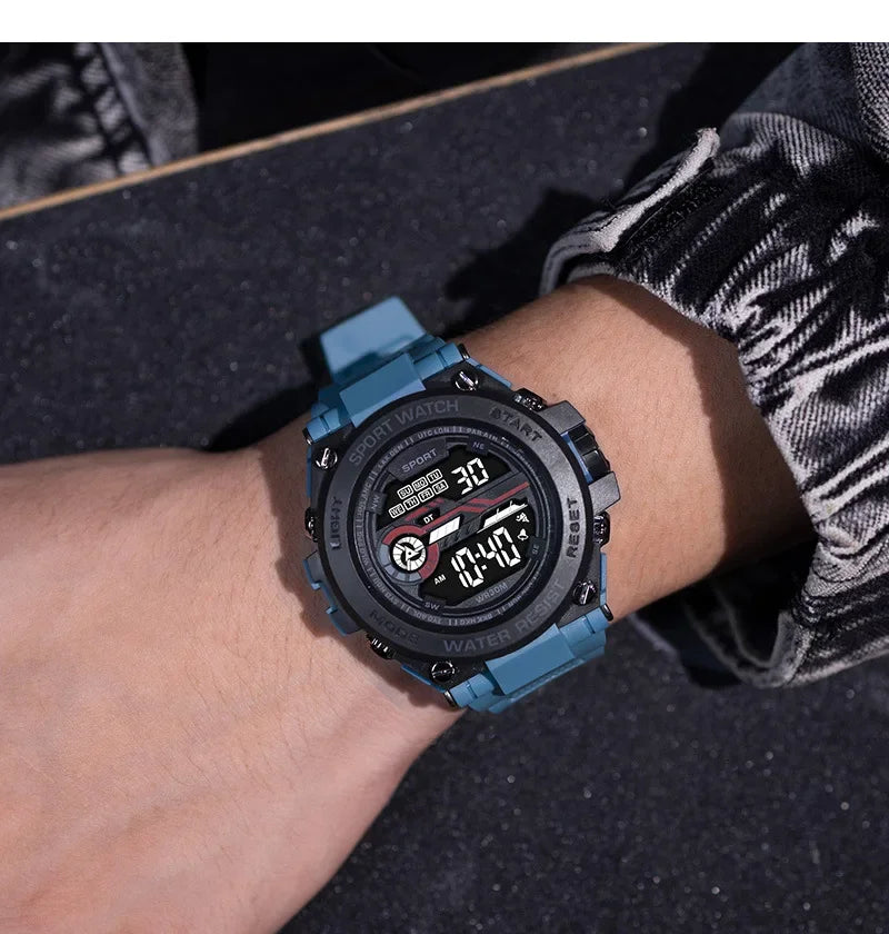 Reloj deportivo YIKAZE para hombre, relojes deportivos impermeables para hombre, reloj militar Digital LED multifunción, reloj despertador, reloj de pulsera electrónico