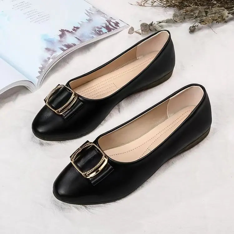 2025 Mocasines minimalistas con cadena y hebilla cuadrada, mocasines acolchados antideslizantes de cuero genuino para mamá