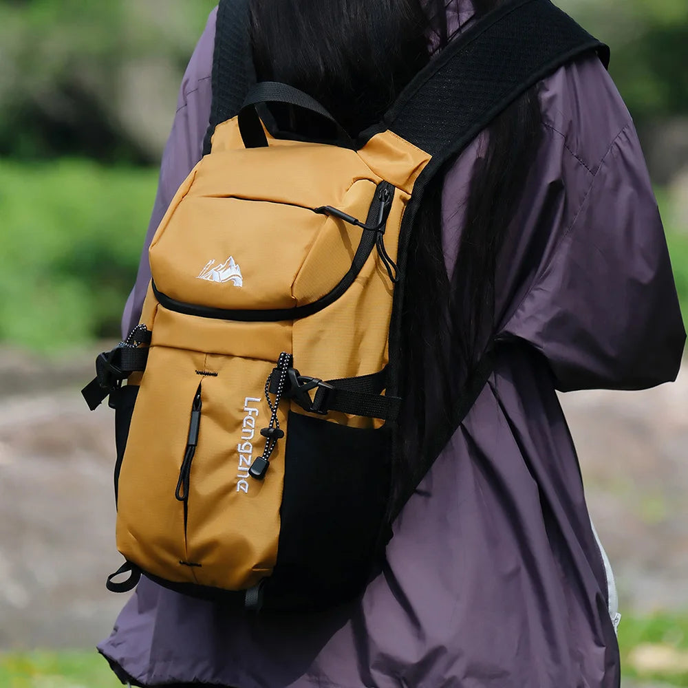 Mini Mochila para Exteriores con Diseño de Montaña, Ligera, con Correa Ajustable, para Senderismo, Viajes, Campamento, Excursiones Diarias al Aire Libre