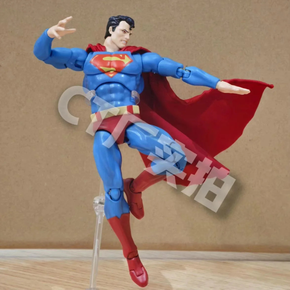 Figura de Acción Articulada CT MAFEX No.117 Superman (Hush) DC Comics Liga de la Justicia, Modelo Coleccionable para Adultos