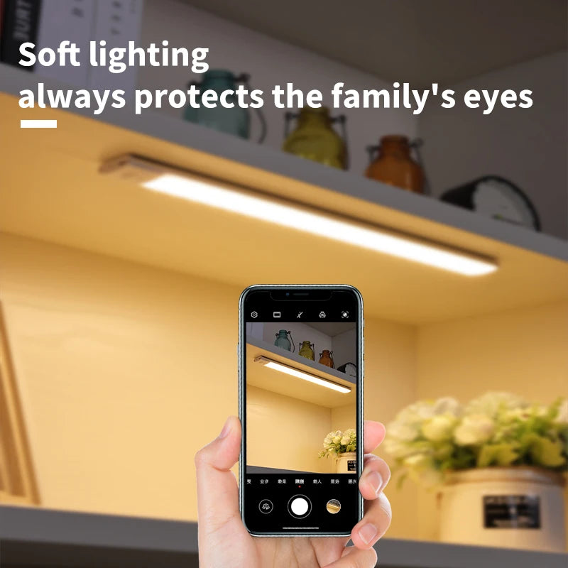 Luz LED con Sensor de Movimiento para Armario USB