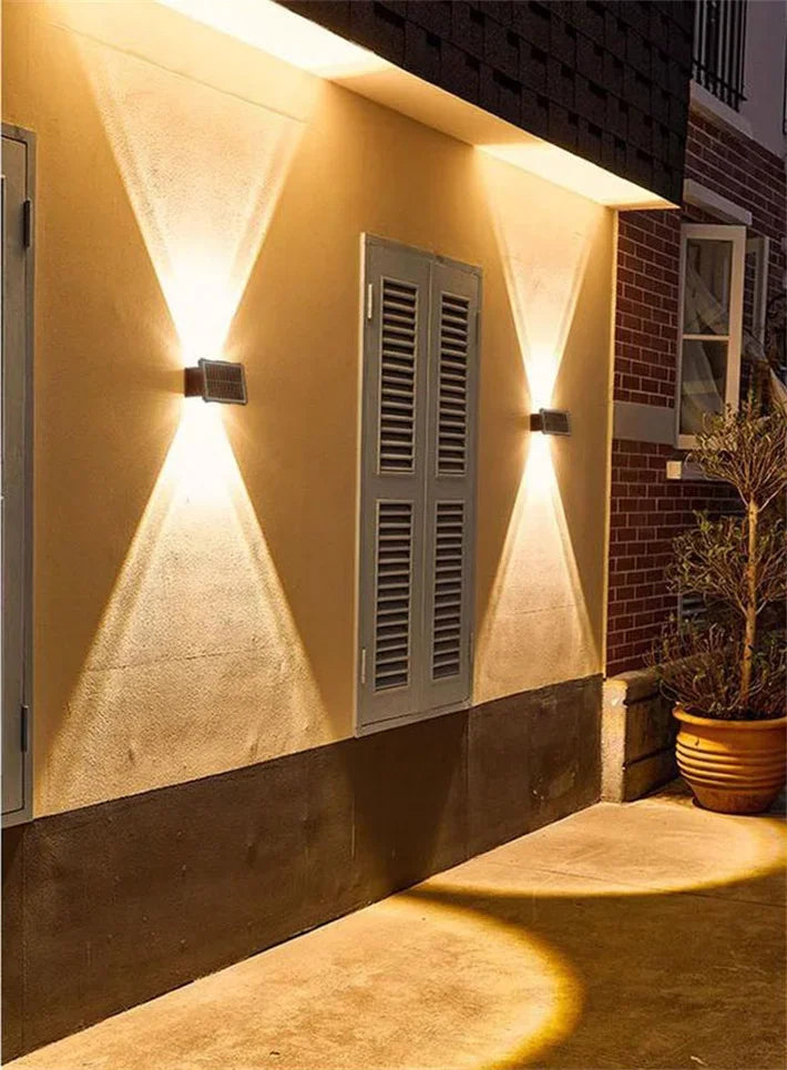 Lámpara Solar de pared para exteriores, luz LED Solar impermeable hacia arriba y hacia abajo, iluminación luminosa, luces decorativas para balcón, patio y jardín