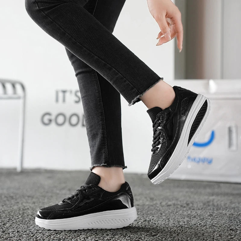 Zapatos deportivos de malla plana para mujer, calzado deportivo cómodo y transpirable con cordones, a la moda, para primavera y otoño