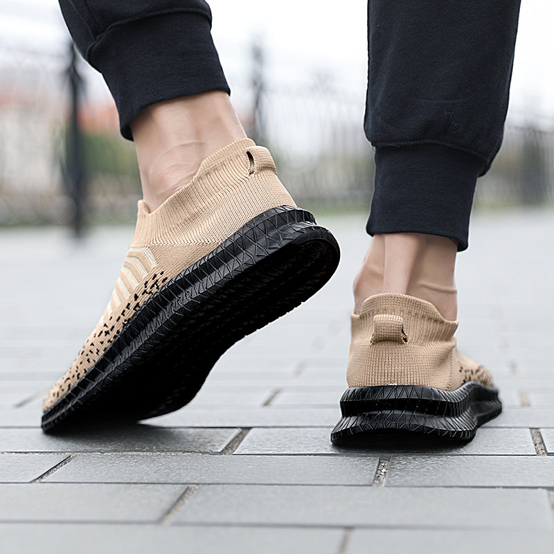 Zapatos informales transpirables para hombre, zapatos ligeros para caminar al aire libre, zapatillas antideslizantes para hombre, zapatos planos vulcanizados sin cordones 2023