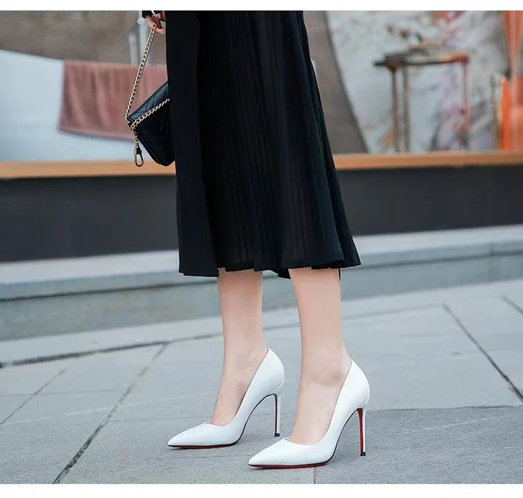 Zapatos de Tacón Alto de Punta Fina para Mujer – Cuero Mate
