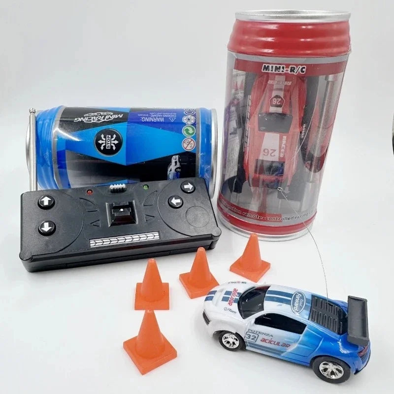 ¡Epico Mini RC Racer! Vehículo 4WD de tamaño Coke para aventuras de alta velocidad, el regalo divertido y definitivo para niños