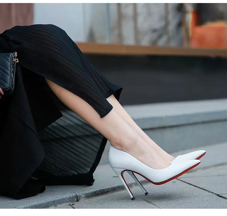 Zapatos de Tacón Alto de Punta Fina para Mujer – Cuero Mate