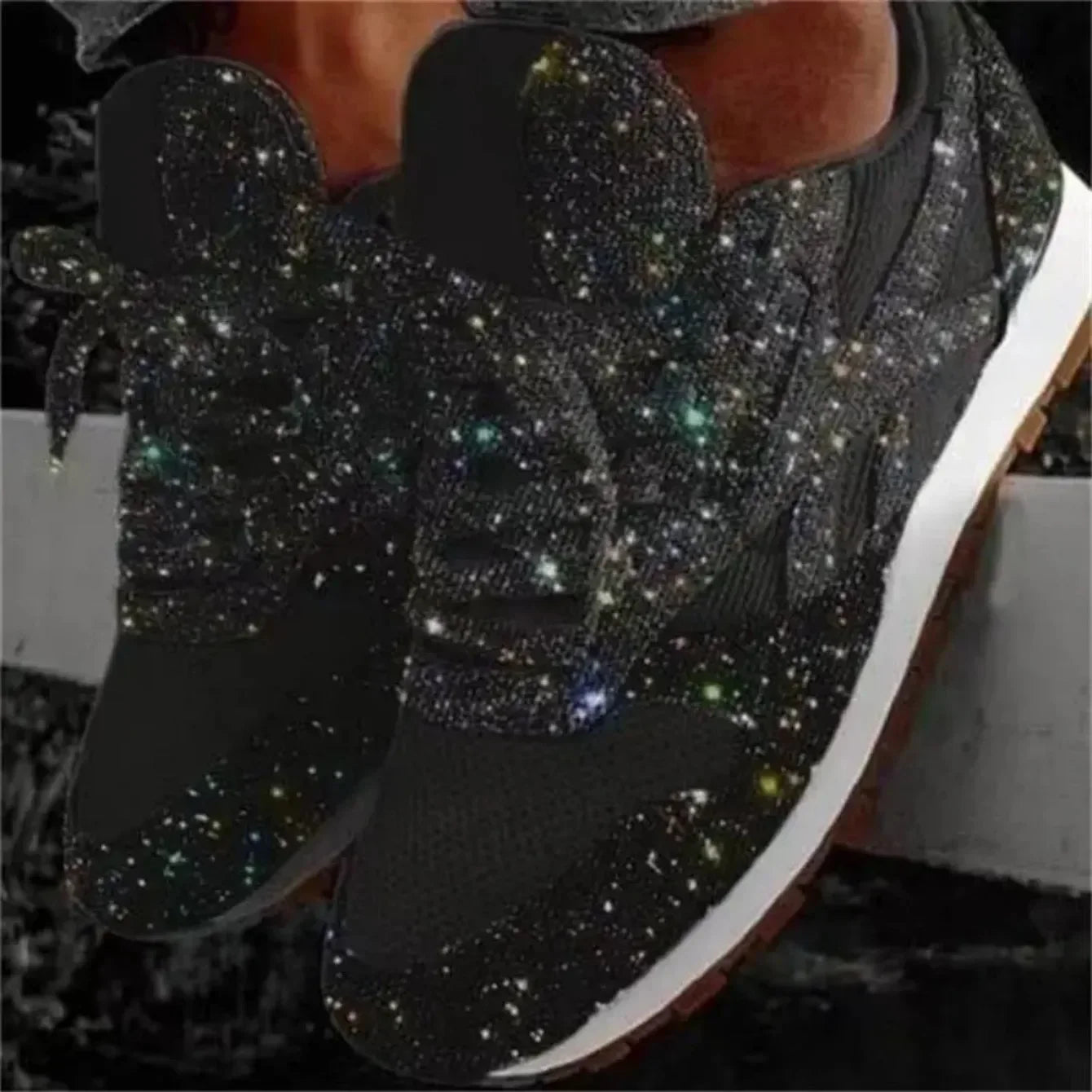 2025 nuevas zapatillas planas para mujer, zapatos vulcanizados ostentosos informales, zapatos de malla con cordones para mujer, zapatos de plataforma de talla grande a la moda para exteriores para mujer