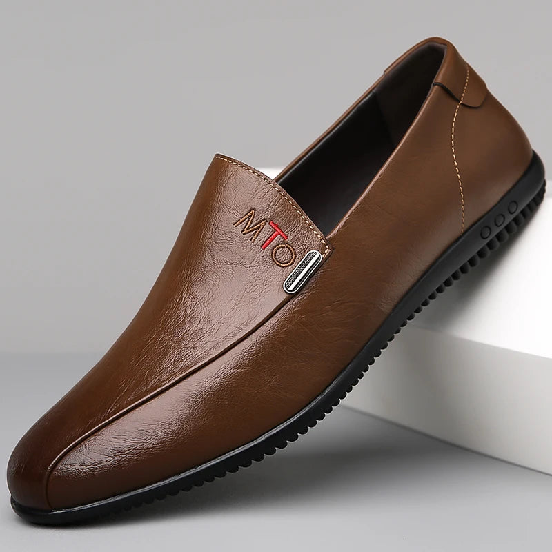 Mocasines de cuero para hombre con bordado, suela antideslizante, uso diario