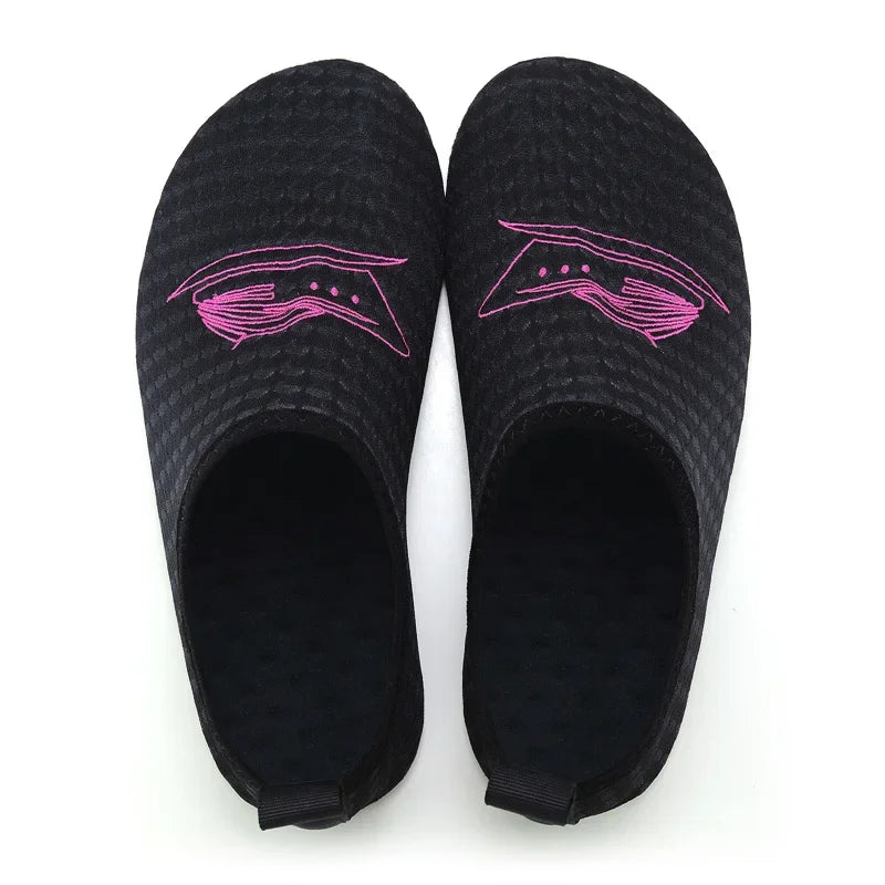 Zapatos acuáticos de secado rápido para hombre y mujer, zapatillas de playa ligeras, suaves y antideslizantes, talla Original 34-49, 2024